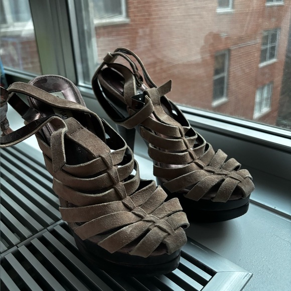 Steve Madden strappy heels brown - Picture 2 of 5